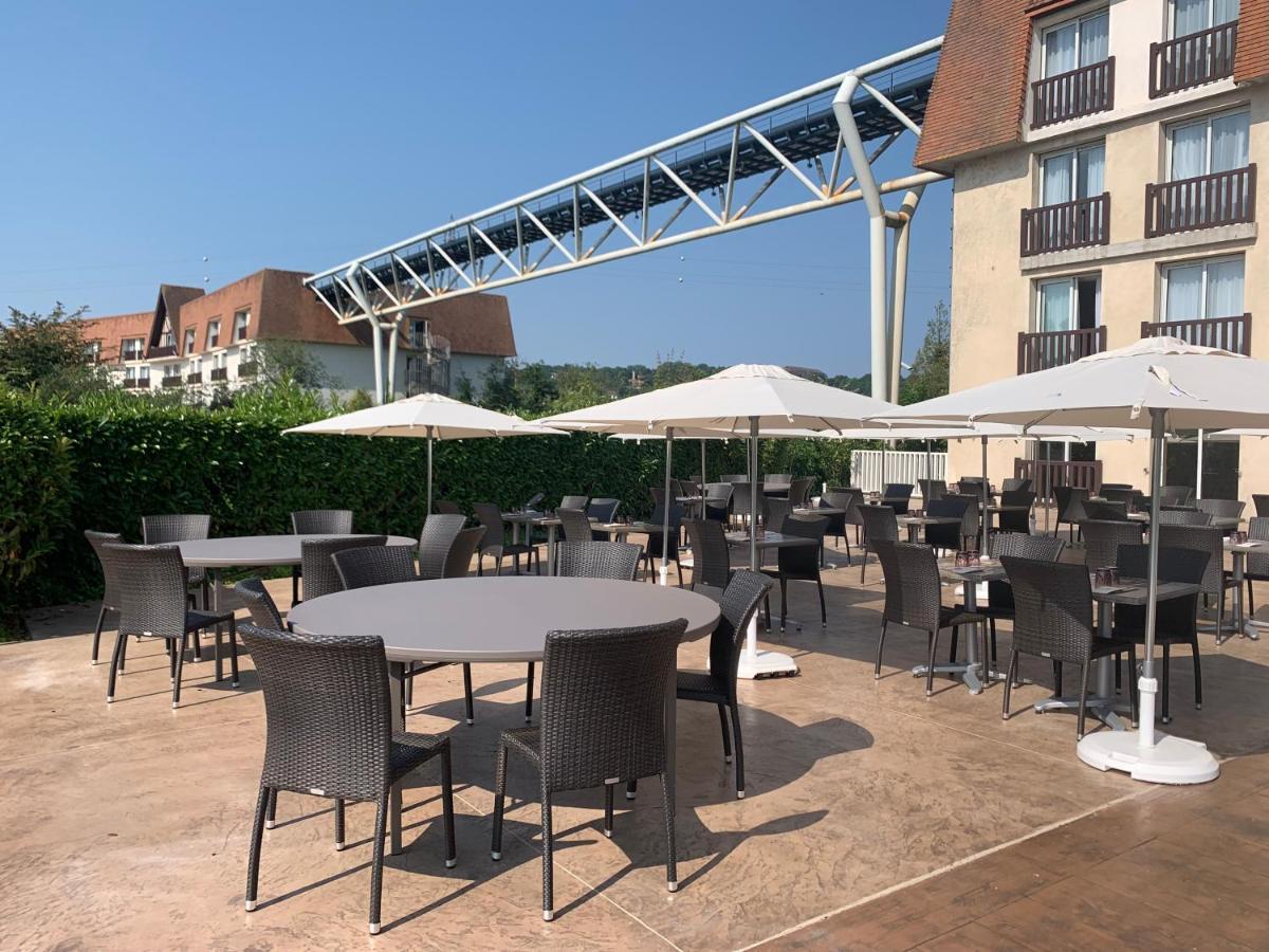 Amiraute Hotel Golf Deauville Touques Eksteriør bilde
